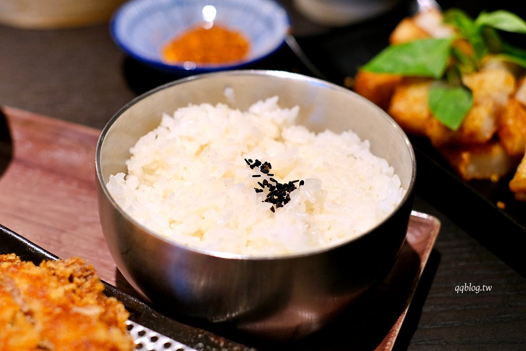 花蓮︱王記茶舖人文茶堂 美崙店．30年老店新氣象，環境空敞大氣又舒適 @QQ的懶骨頭