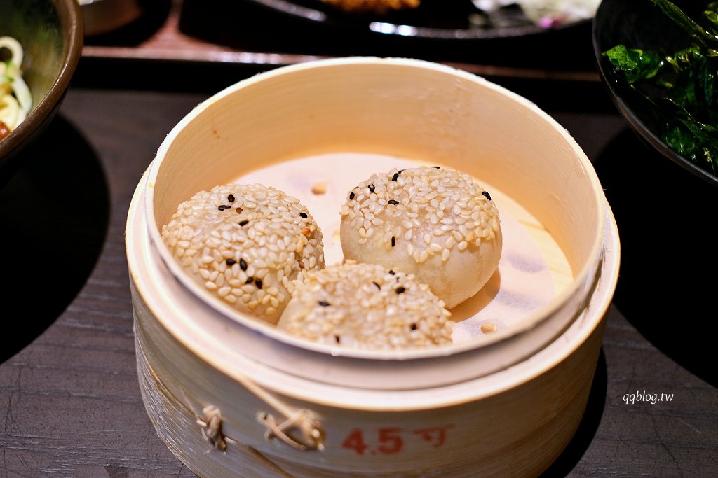 花蓮︱王記茶舖人文茶堂 美崙店．30年老店新氣象，環境空敞大氣又舒適 @QQ的懶骨頭