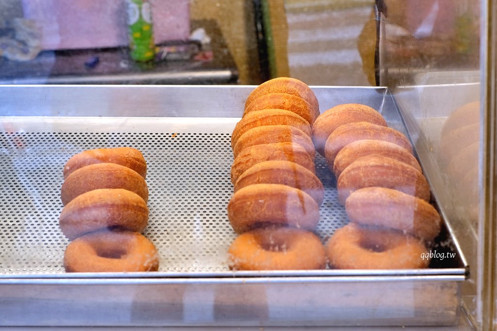 花蓮玉里︱米嚕達嚕正宗原創霧台神山小米甜甜圈．外酥內軟Q口感超好，錯過可惜 @QQ的懶骨頭
