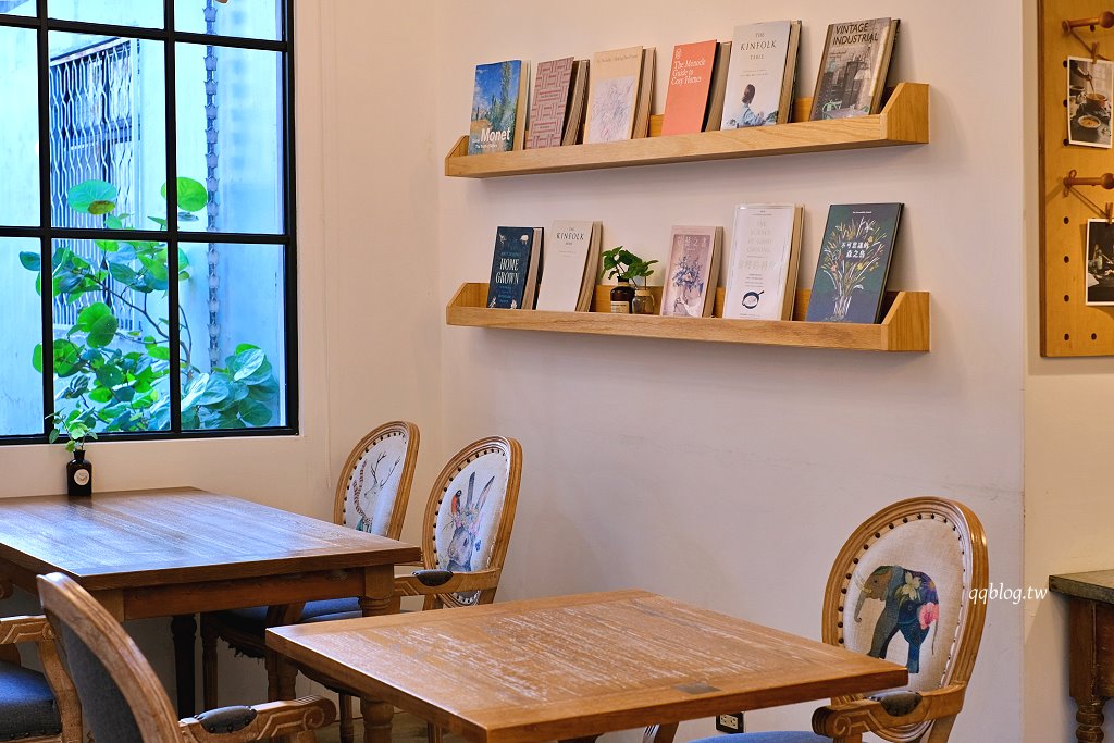 花蓮︱小巷茉莉 MôLi Café .藏身小巷子裡的咖啡館,不只是咖啡甜點,餐點也很有水準 @QQ的懶骨頭 花蓮︱小巷茉莉 MôLi Café .藏身小巷子裡的咖啡館,不只是咖啡甜點,餐點也很有水準 @QQ的懶骨頭
