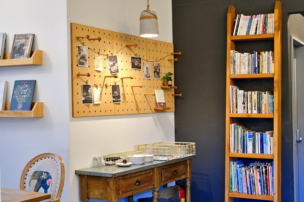 花蓮︱小巷茉莉 MôLi Café .藏身小巷子裡的咖啡館,不只是咖啡甜點,餐點也很有水準 @QQ的懶骨頭 花蓮︱小巷茉莉 MôLi Café .藏身小巷子裡的咖啡館,不只是咖啡甜點,餐點也很有水準 @QQ的懶骨頭