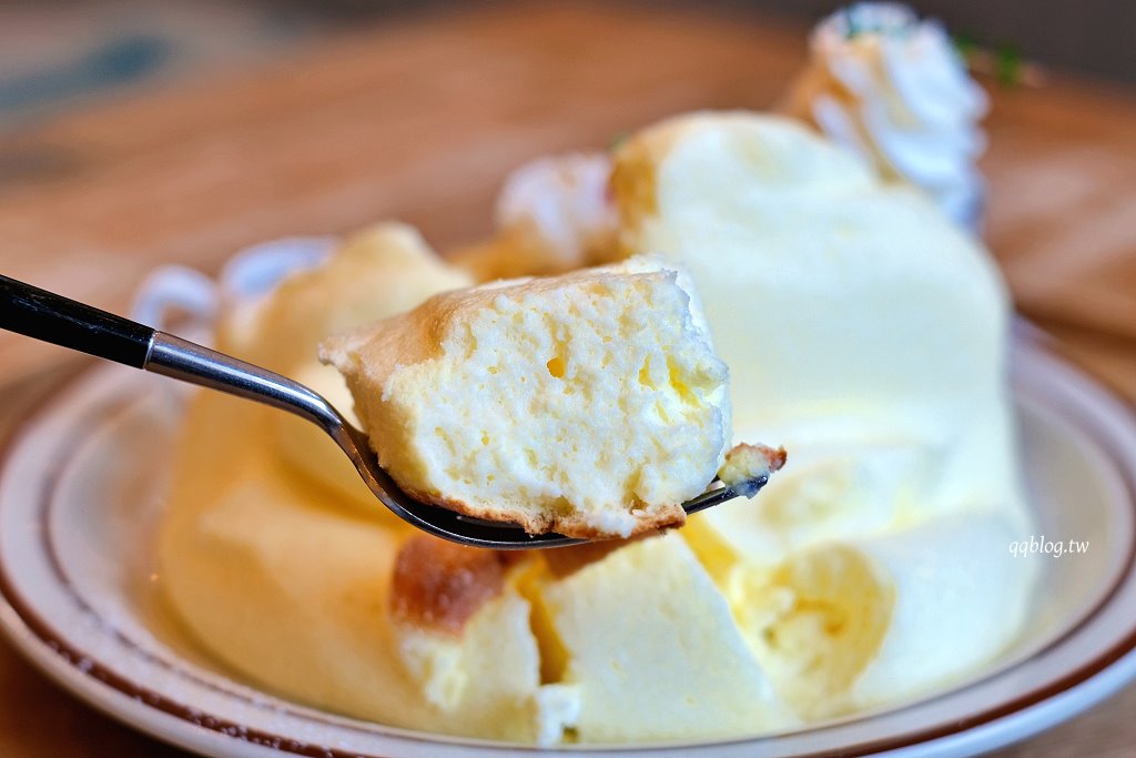 花蓮︱小巷茉莉 MôLi Café .藏身小巷子裡的咖啡館,不只是咖啡甜點,餐點也很有水準 @QQ的懶骨頭 花蓮︱小巷茉莉 MôLi Café .藏身小巷子裡的咖啡館,不只是咖啡甜點,餐點也很有水準 @QQ的懶骨頭