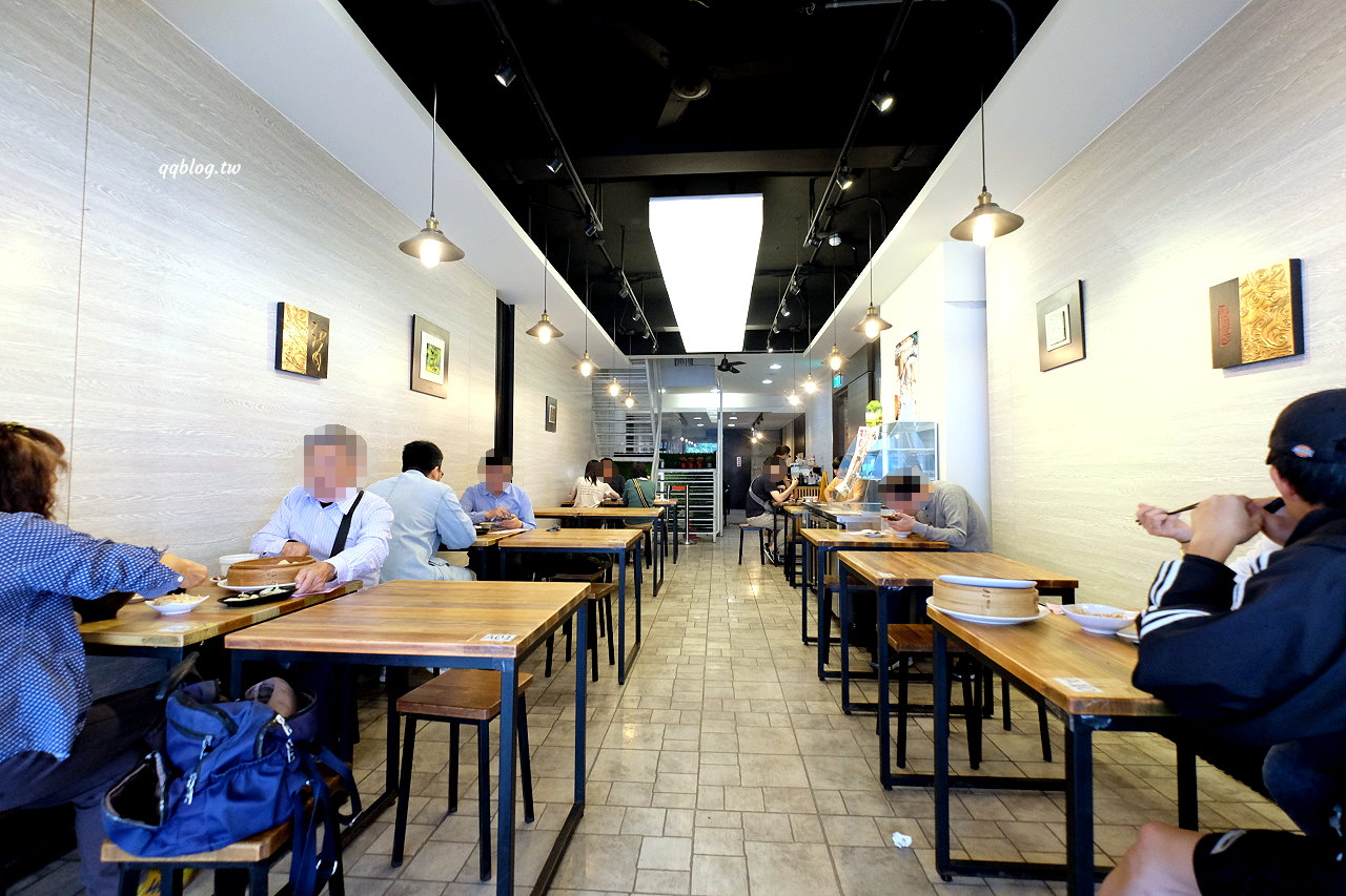 台中西區︱饕之鄉 李姐的店．網友評比為台中平價版鼎泰豐，2021米其林必比登推薦 @QQ的懶骨頭