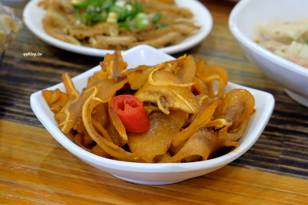 台中西區︱饕之鄉 李姐的店．網友評比為台中平價版鼎泰豐，2021米其林必比登推薦 @QQ的懶骨頭