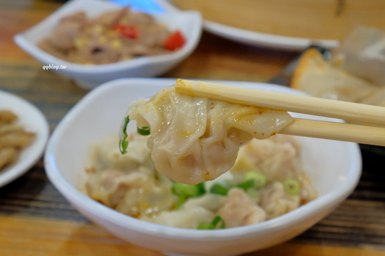 台中西區︱饕之鄉 李姐的店．網友評比為台中平價版鼎泰豐，2021米其林必比登推薦 @QQ的懶骨頭