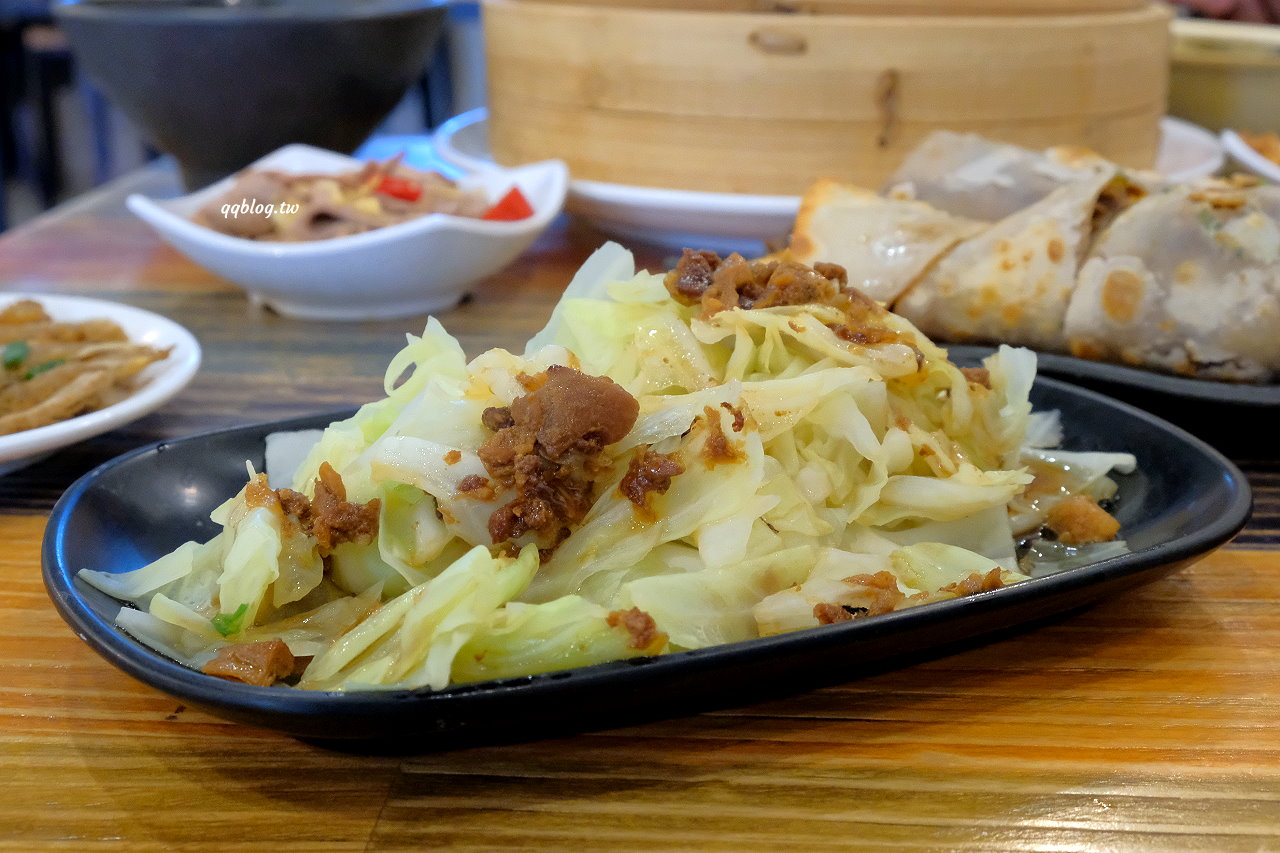 台中西區︱饕之鄉 李姐的店．網友評比為台中平價版鼎泰豐，2021米其林必比登推薦 @QQ的懶骨頭