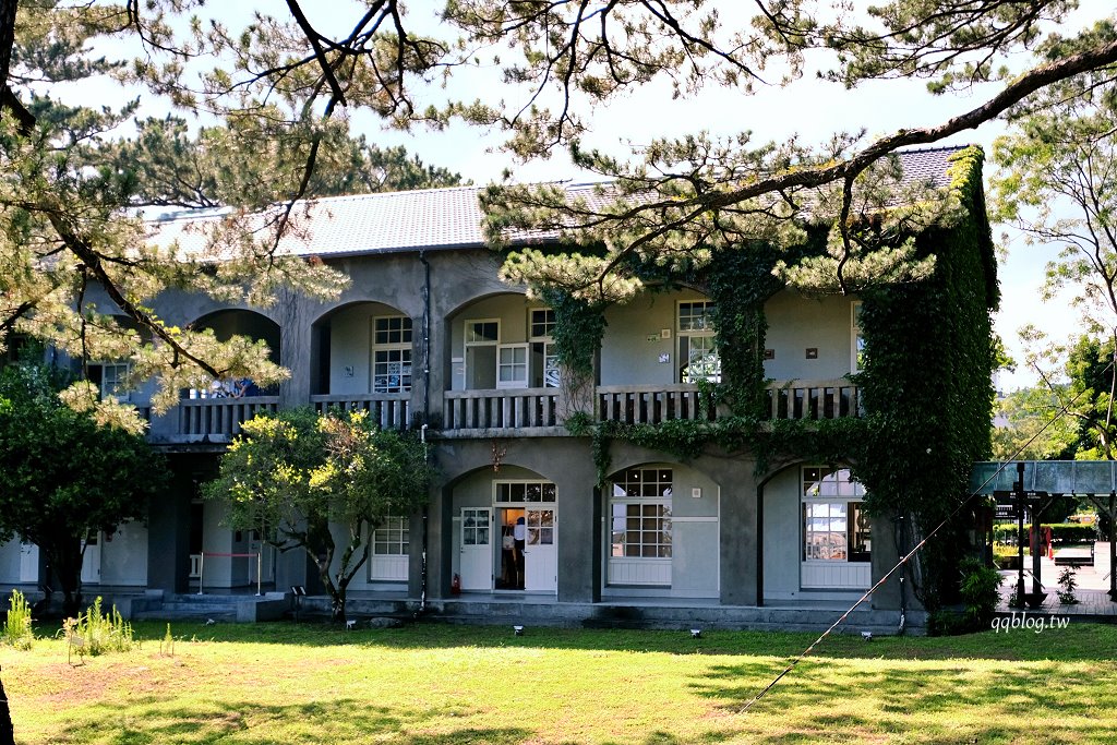 花蓮︱松園別館.日治時期的昭和老洋樓和老松樹,居高臨下遠眺太平洋 @QQ的懶骨頭 花蓮︱松園別館.日治時期的昭和老洋樓和老松樹,居高臨下遠眺太平洋 @QQ的懶骨頭