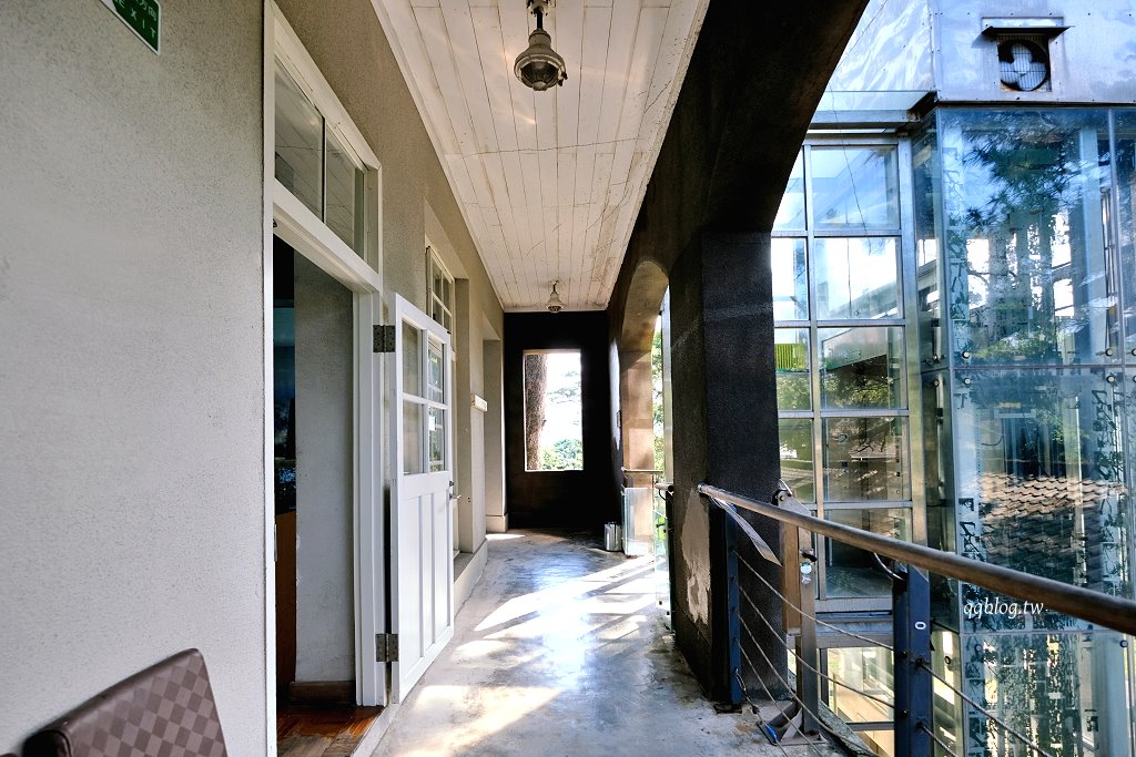 花蓮︱松園別館.日治時期的昭和老洋樓和老松樹,居高臨下遠眺太平洋 @QQ的懶骨頭 花蓮︱松園別館.日治時期的昭和老洋樓和老松樹,居高臨下遠眺太平洋 @QQ的懶骨頭