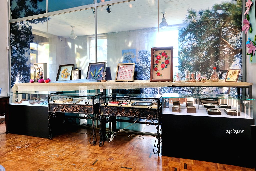 花蓮︱松園別館.日治時期的昭和老洋樓和老松樹,居高臨下遠眺太平洋 @QQ的懶骨頭 花蓮︱松園別館.日治時期的昭和老洋樓和老松樹,居高臨下遠眺太平洋 @QQ的懶骨頭