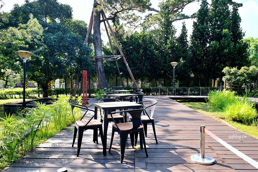 花蓮︱松園別館.日治時期的昭和老洋樓和老松樹,居高臨下遠眺太平洋 @QQ的懶骨頭 花蓮︱松園別館.日治時期的昭和老洋樓和老松樹,居高臨下遠眺太平洋 @QQ的懶骨頭