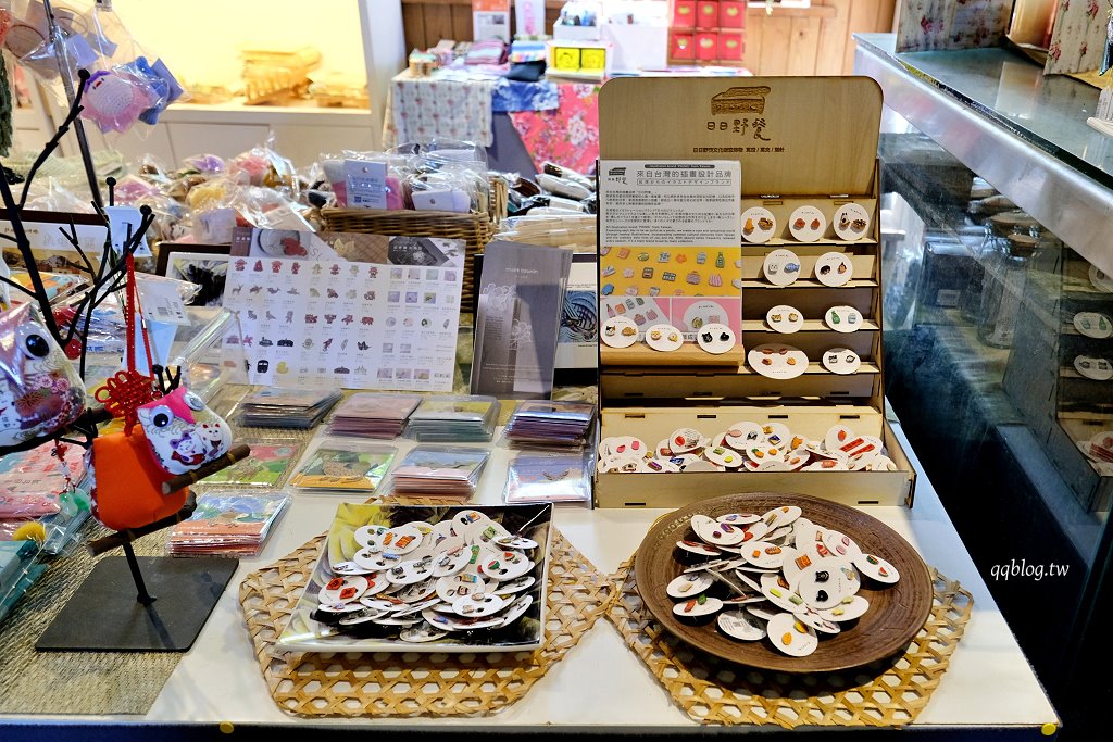 花蓮︱松園別館.日治時期的昭和老洋樓和老松樹,居高臨下遠眺太平洋 @QQ的懶骨頭 花蓮︱松園別館.日治時期的昭和老洋樓和老松樹,居高臨下遠眺太平洋 @QQ的懶骨頭