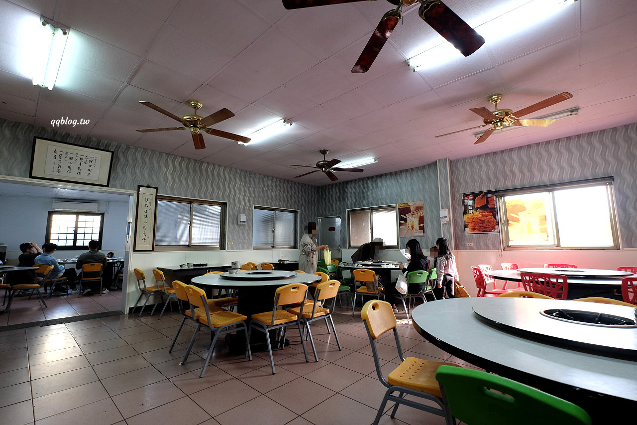 台中東勢︱檳園食坊．平價美味的客家菜餐廳，推清燙溫體牛肉火鍋 @QQ的懶骨頭