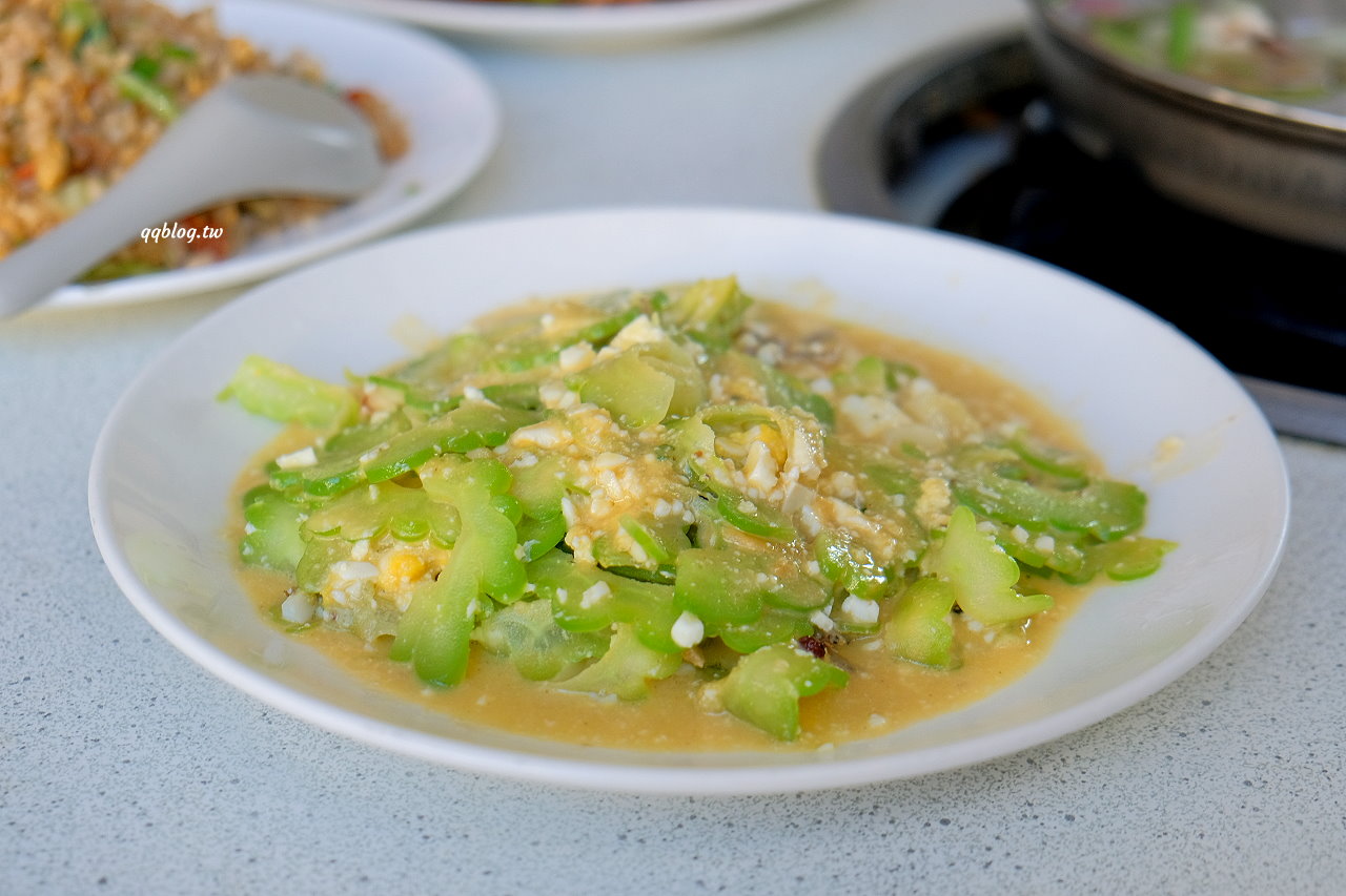 台中東勢︱檳園食坊．平價美味的客家菜餐廳，推清燙溫體牛肉火鍋 @QQ的懶骨頭