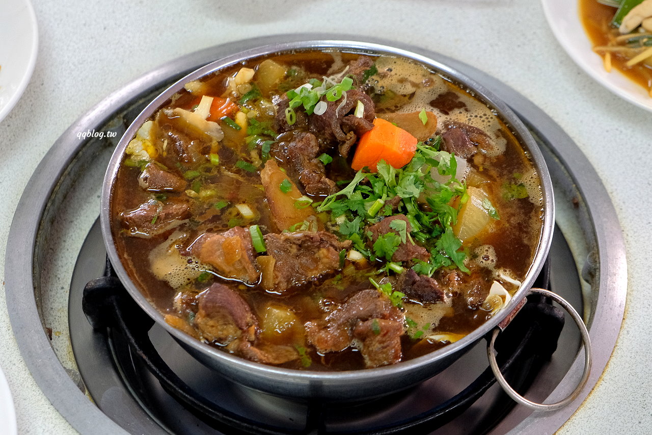 台中東勢︱檳園食坊．平價美味的客家菜餐廳，推清燙溫體牛肉火鍋 @QQ的懶骨頭