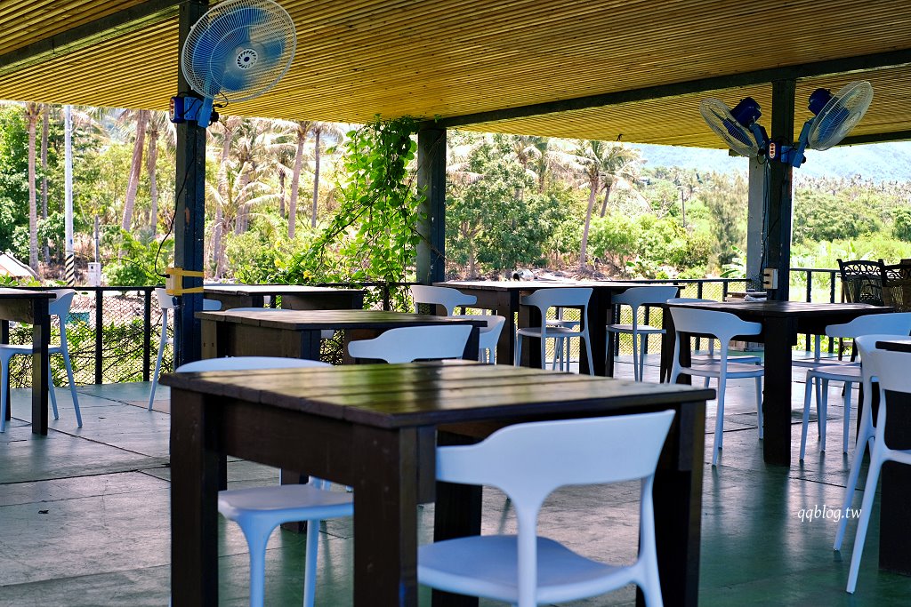 台東東河︱都蘭海角咖啡 Dulan Cape Caf&eacute;．180度無死角海景，海天一色超美麗 @QQ的懶骨頭