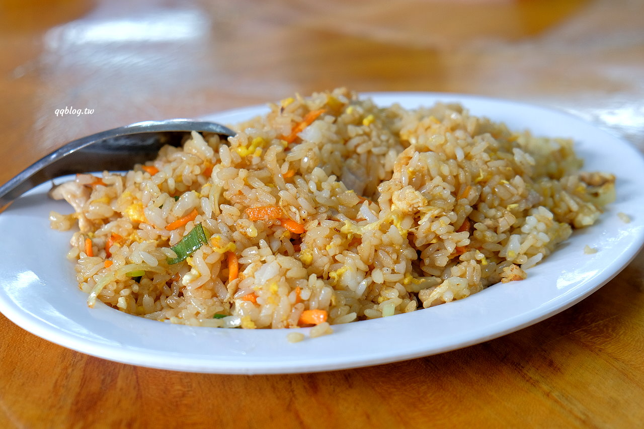 台中石岡︱土牛客家小吃．營業超過20年的在地老店，招牌香酥鴨必點 @QQ的懶骨頭