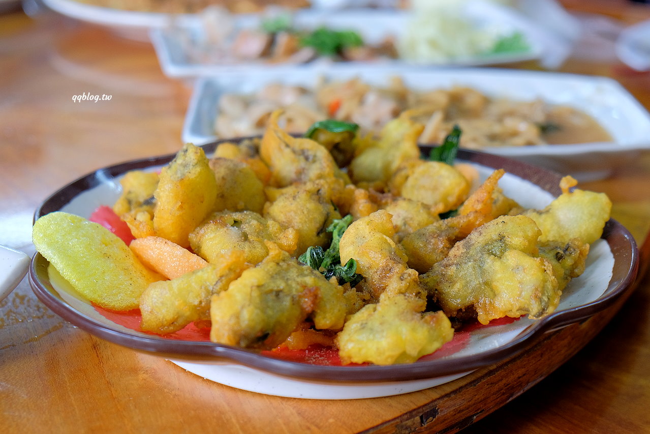 台中石岡︱土牛客家小吃．營業超過20年的在地老店，招牌香酥鴨必點 @QQ的懶骨頭