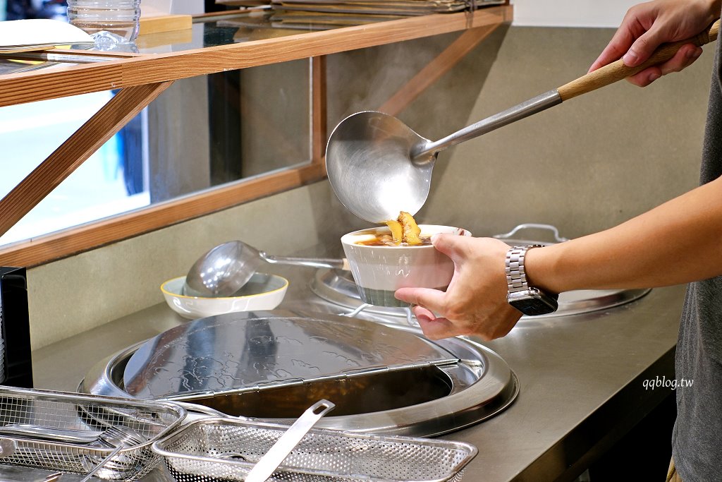 台中北區︱嘉良冰鎮 梅亭參店．太平超人氣冰品店，冬季甜湯暖心又暖胃 @QQ的懶骨頭