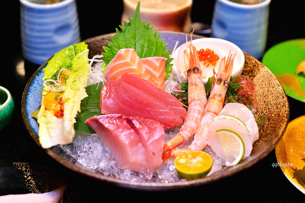 台中南屯︱大漁壽司．台中人氣壽司重新裝潢，環境寬敞大氣有濃厚的日式氛圍，嚴選當季季節漁獲產地直送 @QQ的懶骨頭