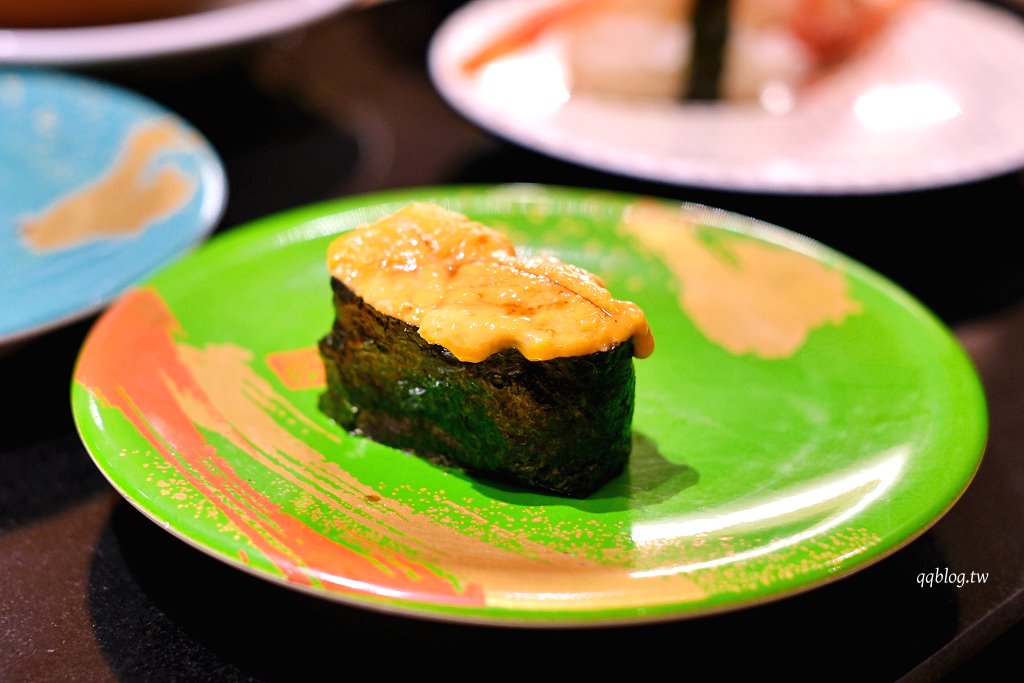 台中南屯︱大漁壽司．台中人氣壽司重新裝潢，環境寬敞大氣有濃厚的日式氛圍，嚴選當季季節漁獲產地直送 @QQ的懶骨頭