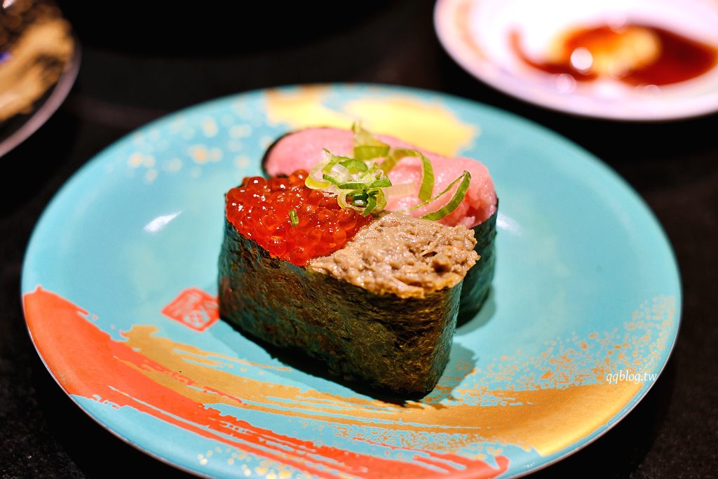 台中南屯︱大漁壽司．台中人氣壽司重新裝潢，環境寬敞大氣有濃厚的日式氛圍，嚴選當季季節漁獲產地直送 @QQ的懶骨頭