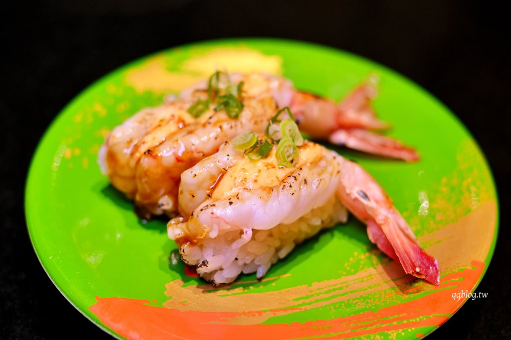 台中南屯︱大漁壽司．台中人氣壽司重新裝潢，環境寬敞大氣有濃厚的日式氛圍，嚴選當季季節漁獲產地直送 @QQ的懶骨頭