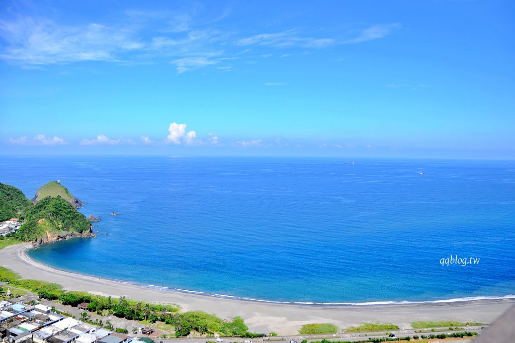 宜蘭蘇澳︱南方澳觀景臺.俯瞰南方澳漁港壯麗景色,180度零死角遠眺筆架山、豆腐岬、內埤沙灘 @QQ的懶骨頭 宜蘭蘇澳︱南方澳觀景臺.俯瞰南方澳漁港壯麗景色,180度零死角遠眺筆架山、豆腐岬、內埤沙灘 @QQ的懶骨頭