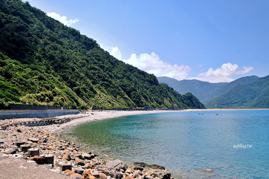 宜蘭東澳︱粉鳥林漁港秘境.漸層的藍色海水超級夢幻,有台版下龍灣之稱 @QQ的懶骨頭 宜蘭東澳︱粉鳥林漁港秘境.漸層的藍色海水超級夢幻,有台版下龍灣之稱 @QQ的懶骨頭