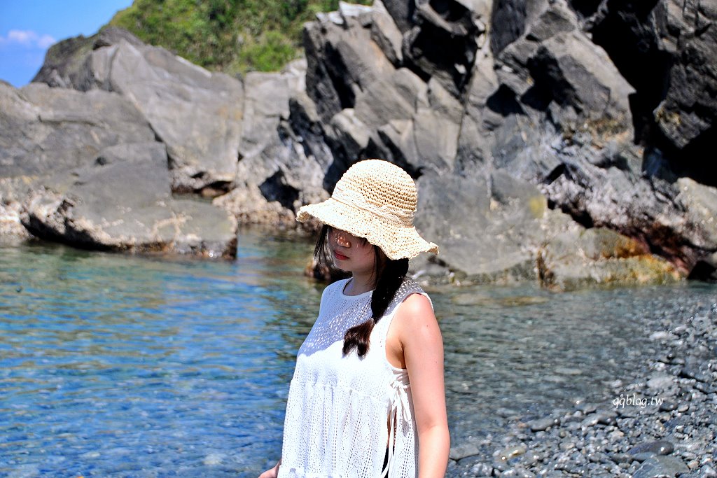 宜蘭東澳︱粉鳥林漁港秘境.漸層的藍色海水超級夢幻,有台版下龍灣之稱 @QQ的懶骨頭 宜蘭東澳︱粉鳥林漁港秘境.漸層的藍色海水超級夢幻,有台版下龍灣之稱 @QQ的懶骨頭