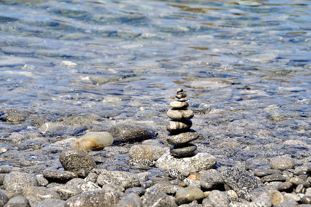 宜蘭東澳︱粉鳥林漁港秘境.漸層的藍色海水超級夢幻,有台版下龍灣之稱 @QQ的懶骨頭 宜蘭東澳︱粉鳥林漁港秘境.漸層的藍色海水超級夢幻,有台版下龍灣之稱 @QQ的懶骨頭