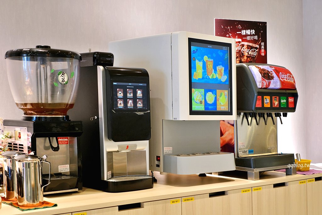 台南安南︱初鍋．每日現熬大骨湯頭，蔬菜、飲料、冰品自助吃到飽 @QQ的懶骨頭