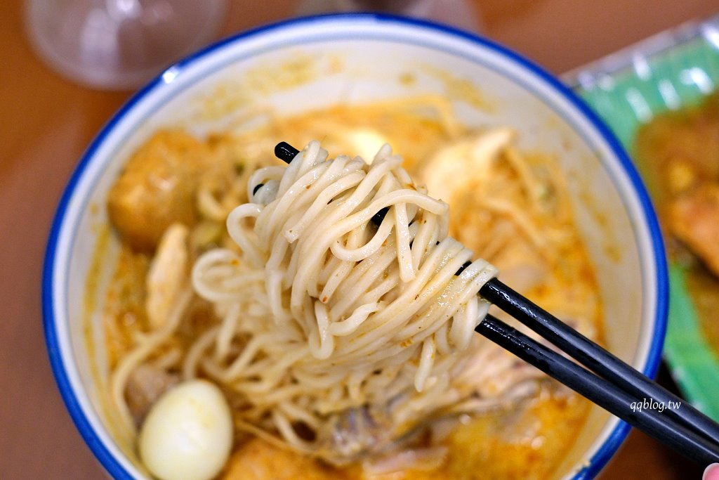 台中南屯︱新馬小廚 南屯店．不用飛出國也能吃到道地的新馬料理 @QQ的懶骨頭