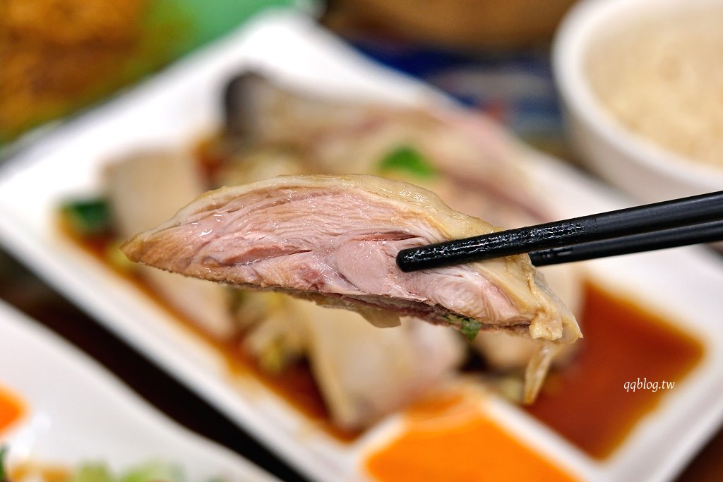 台中南屯︱新馬小廚 南屯店．不用飛出國也能吃到道地的新馬料理 @QQ的懶骨頭