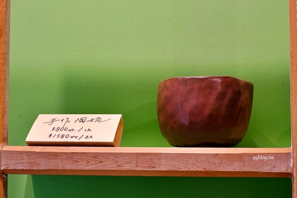 台中北區︱三時茶房，隱藏巷弄裡的老宅，賣的是香濃的杏仁茶 @QQ的懶骨頭