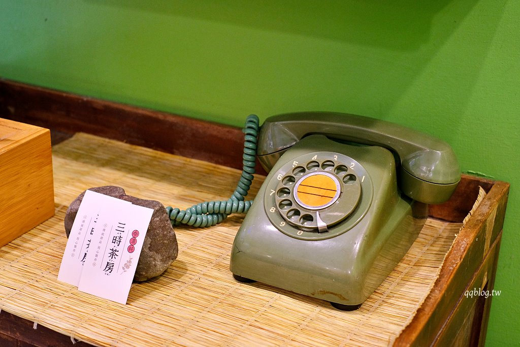 台中北區︱三時茶房，隱藏巷弄裡的老宅，賣的是香濃的杏仁茶 @QQ的懶骨頭