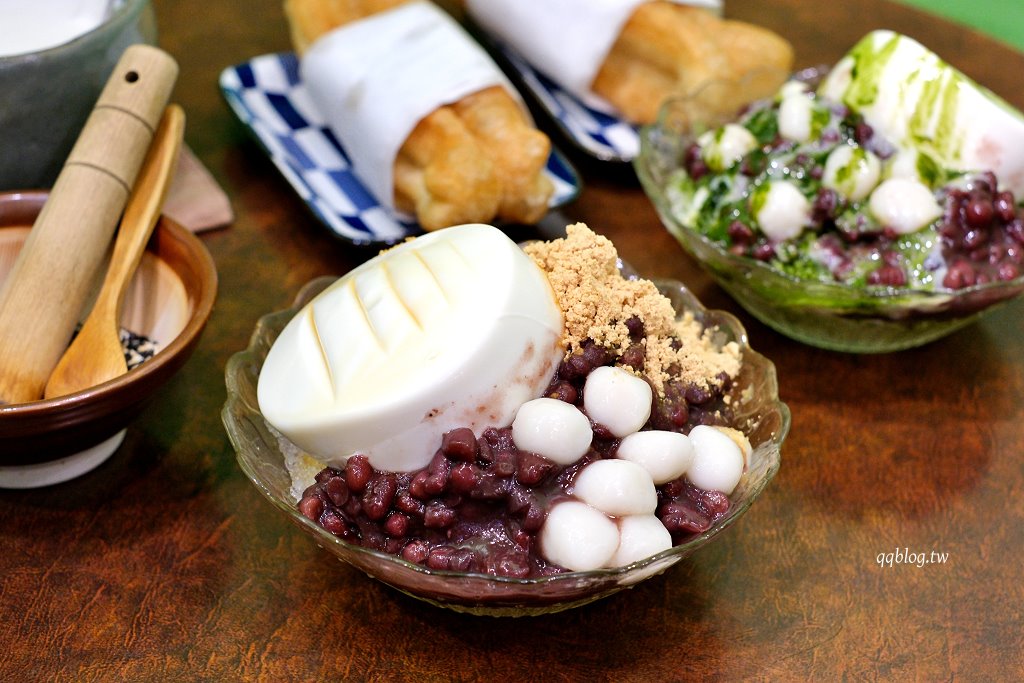 台中北區︱三時茶房，隱藏巷弄裡的老宅，賣的是香濃的杏仁茶 @QQ的懶骨頭