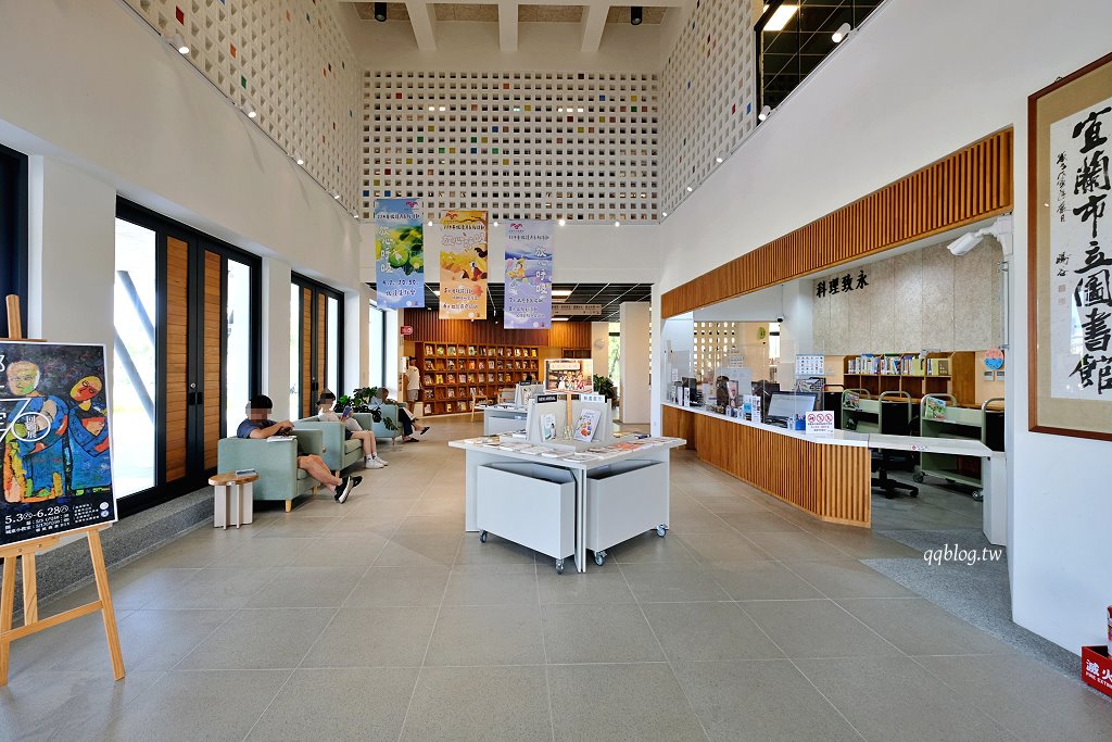 宜蘭︱宜蘭市立圖書館/宜蘭市李科永紀念圖書館.幾米繪本人偶超可愛又好拍 @QQ的懶骨頭 宜蘭︱宜蘭市立圖書館/宜蘭市李科永紀念圖書館.幾米繪本人偶超可愛又好拍 @QQ的懶骨頭