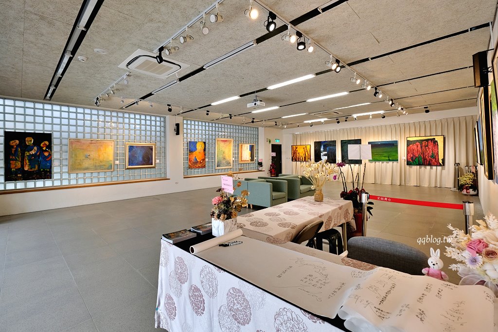 宜蘭︱宜蘭市立圖書館/宜蘭市李科永紀念圖書館.幾米繪本人偶超可愛又好拍 @QQ的懶骨頭 宜蘭︱宜蘭市立圖書館/宜蘭市李科永紀念圖書館.幾米繪本人偶超可愛又好拍 @QQ的懶骨頭