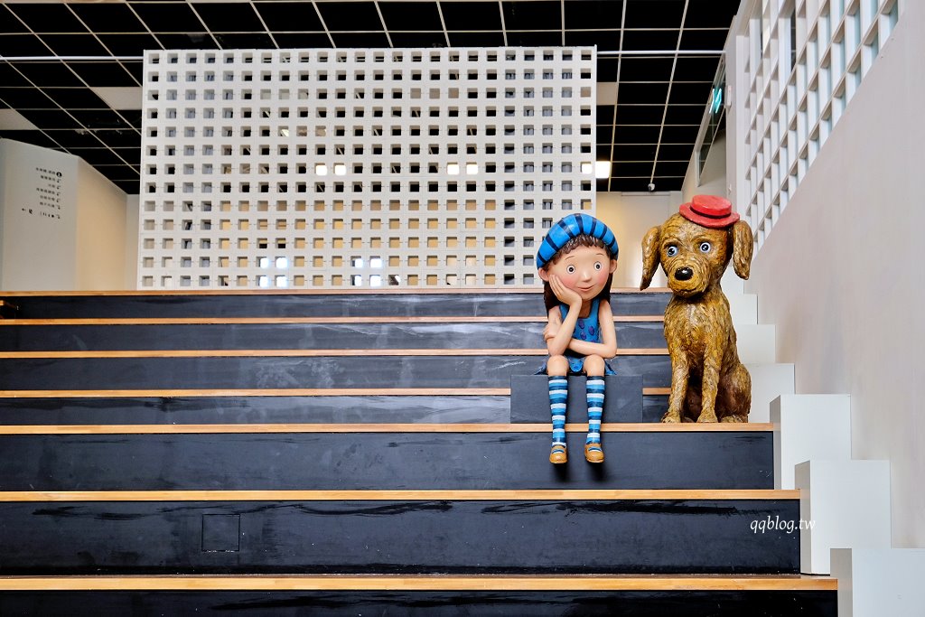 宜蘭︱宜蘭市立圖書館/宜蘭市李科永紀念圖書館.幾米繪本人偶超可愛又好拍 @QQ的懶骨頭 宜蘭︱宜蘭市立圖書館/宜蘭市李科永紀念圖書館.幾米繪本人偶超可愛又好拍 @QQ的懶骨頭