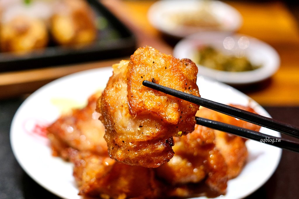 台中西屯︱Nagi豚骨拉麵 凪．濃郁風味特色拉麵，四種口味都值得一試，每週的限定王更是不能錯過 @QQ的懶骨頭