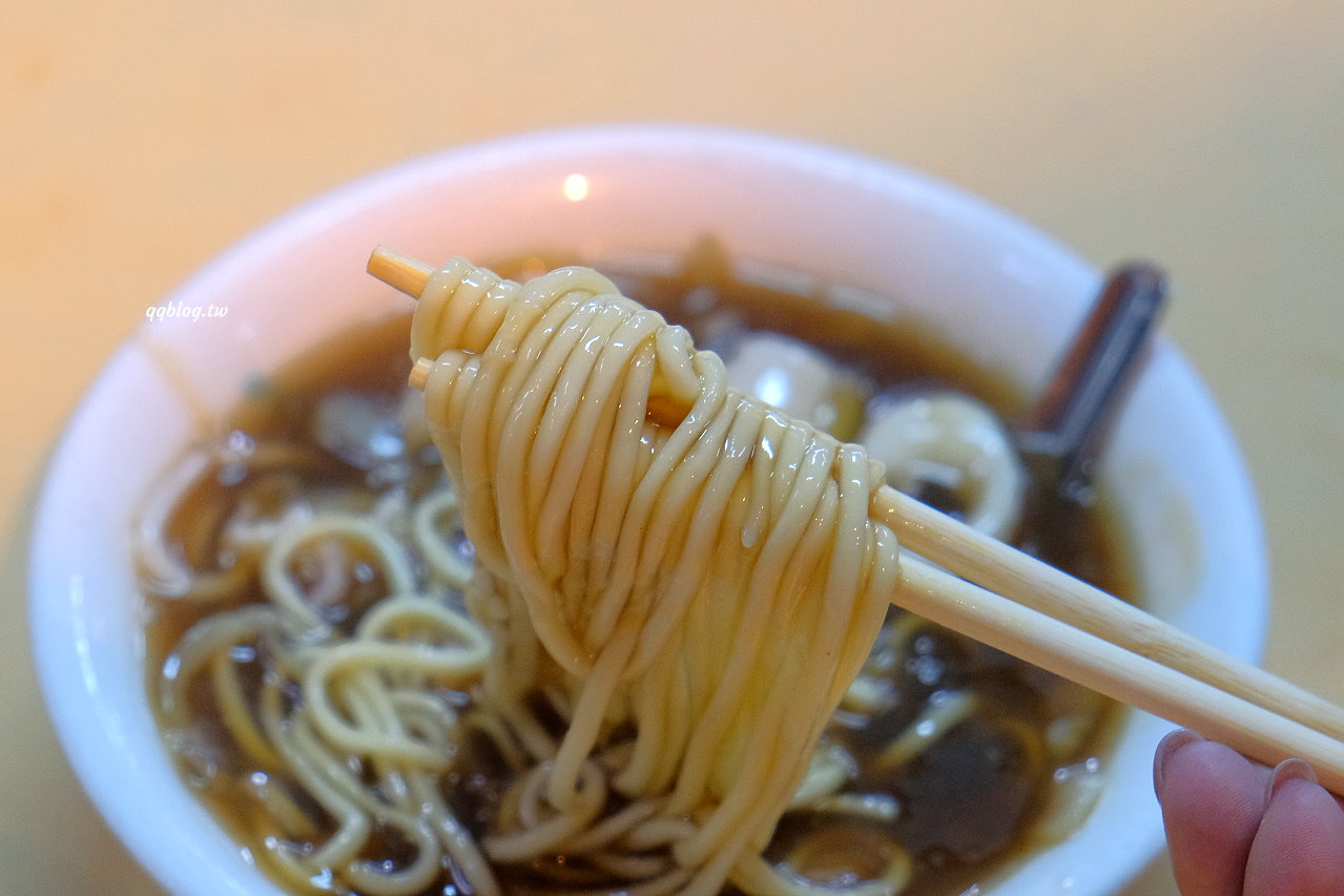 台南中西區︱黃家鱔魚意麵．經營超過半世紀的台南道地小吃，偏甜的台南口味很可以 @QQ的懶骨頭