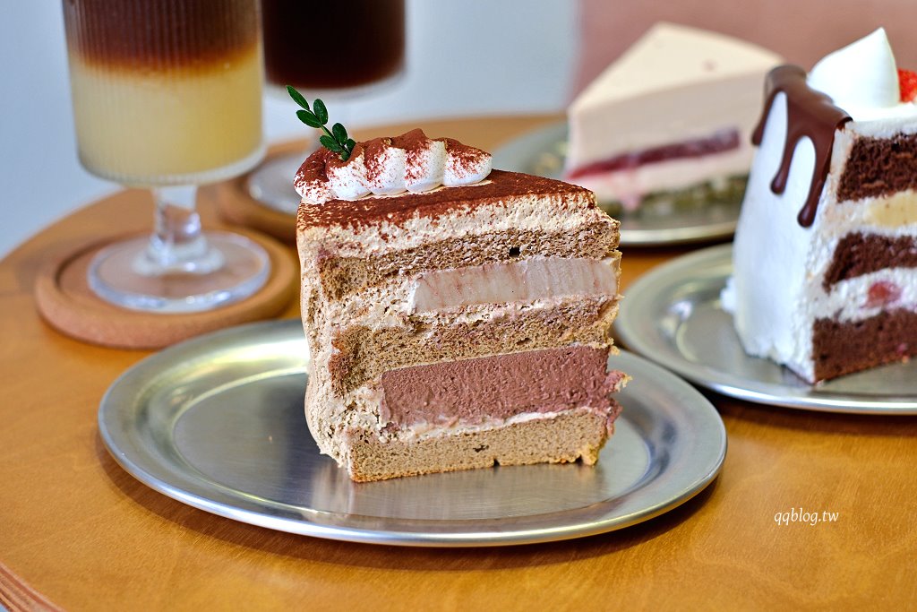 台中西屯︱Bake Inn．從網路販售到有實體店面，一週只營業四天 @QQ的懶骨頭