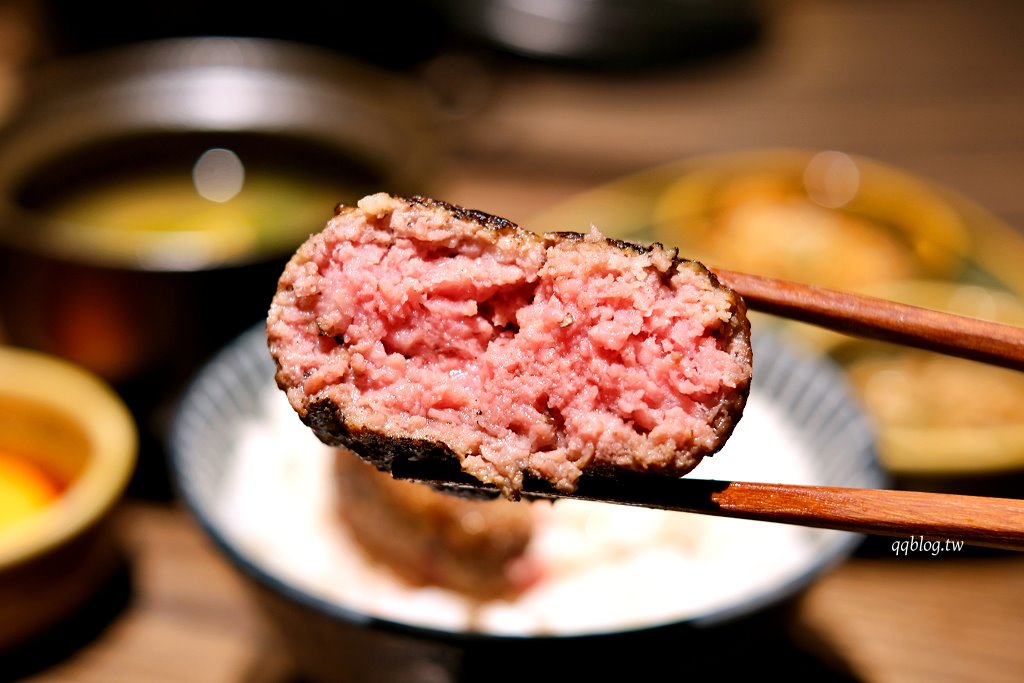 台中南屯︱客觀炭火小料理．藏身在七期裡的炭火直烤和牛挽肉，免飛日本也能吃到日式漢堡排 @QQ的懶骨頭