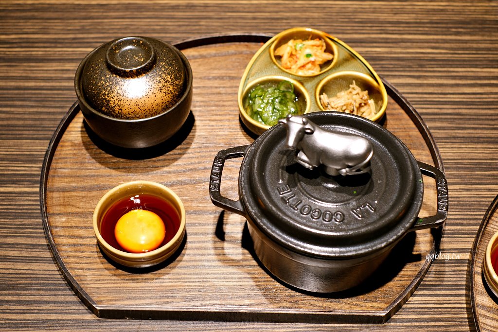 台中南屯︱客觀炭火小料理．藏身在七期裡的炭火直烤和牛挽肉，免飛日本也能吃到日式漢堡排 @QQ的懶骨頭