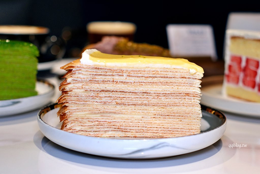 台中北區︱香緹果子咖啡館．台中最強千層蛋糕，杜拜巧克力千層真的必點 @QQ的懶骨頭
