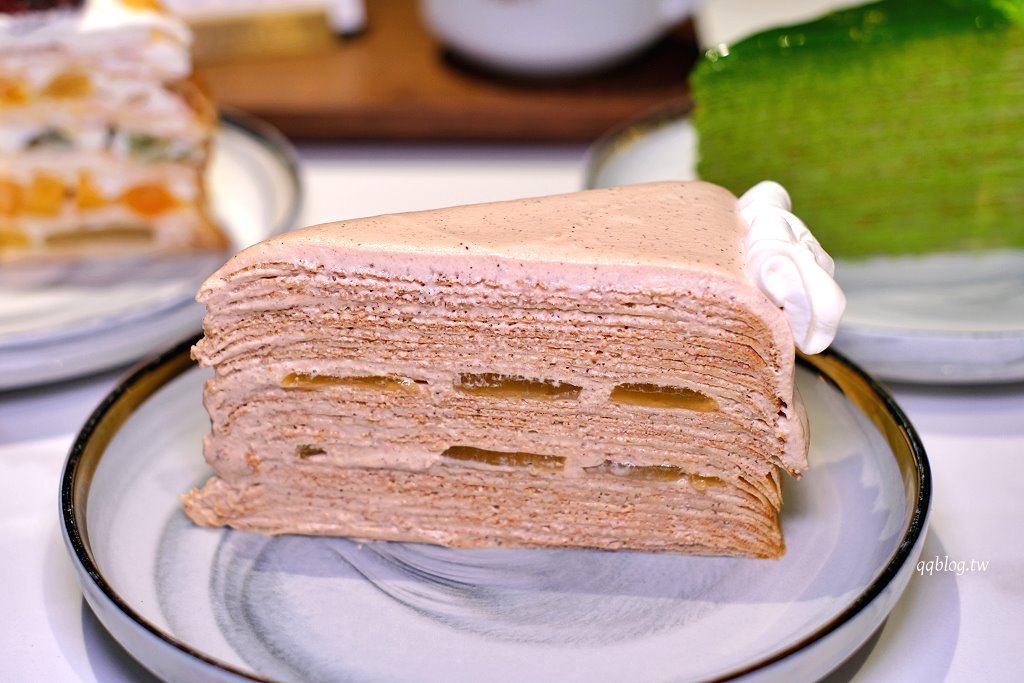 台中北區︱香緹果子咖啡館．台中最強千層蛋糕，杜拜巧克力千層真的必點 @QQ的懶骨頭