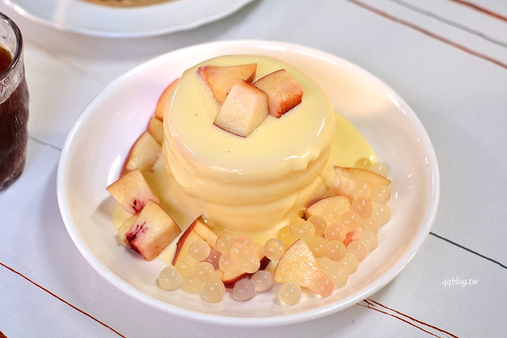 台中豐原︱王子神谷日式厚鬆餅 豐原店．百元初就可以吃到日式厚鬆餅 @QQ的懶骨頭