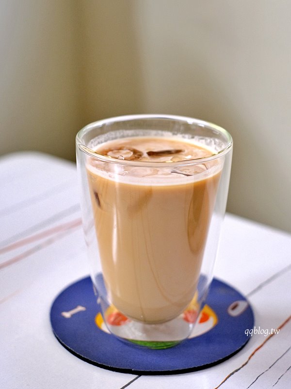 台中豐原︱王子神谷日式厚鬆餅 豐原店．百元初就可以吃到日式厚鬆餅 @QQ的懶骨頭