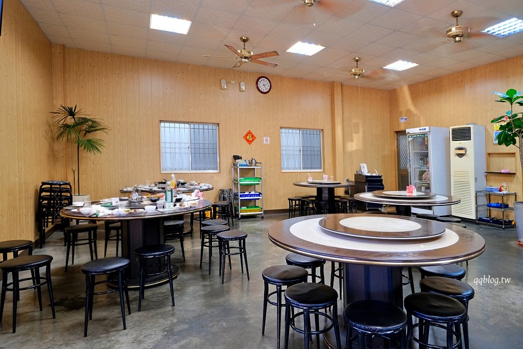 台中石岡︱石岡擔擔麵．石岡超人氣客家料理，沒有提早預訂會吃不到 @QQ的懶骨頭