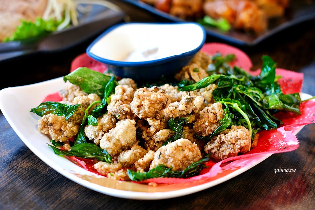 台中石岡︱石岡擔擔麵．石岡超人氣客家料理，沒有提早預訂會吃不到 @QQ的懶骨頭